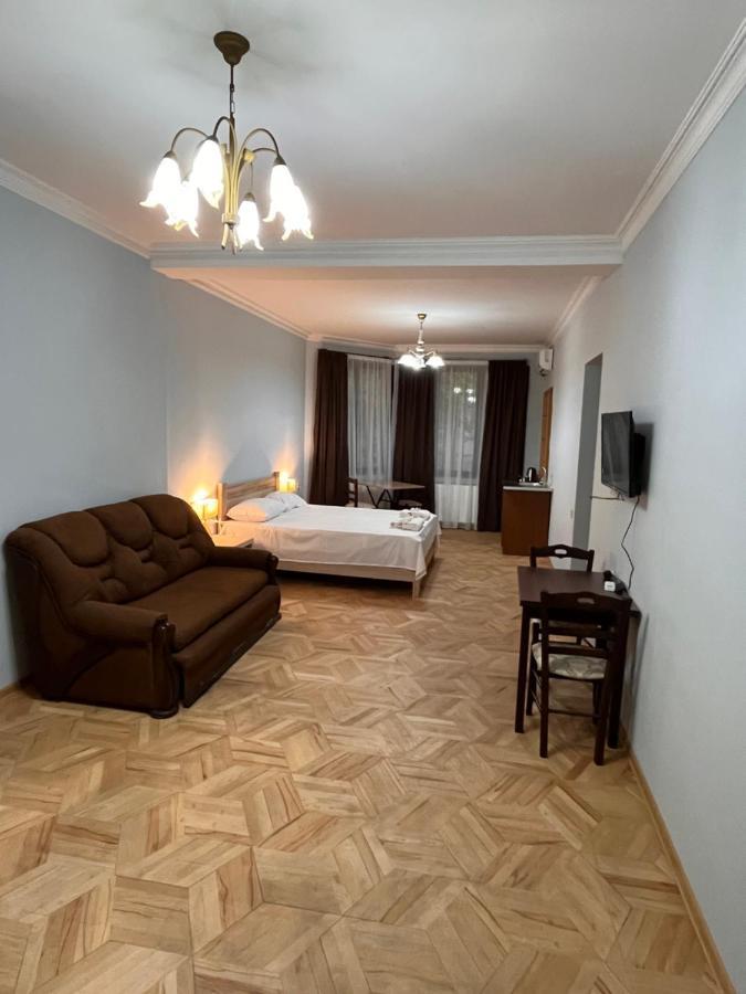 Vera City Center Apartment Tiflis Exterior foto
