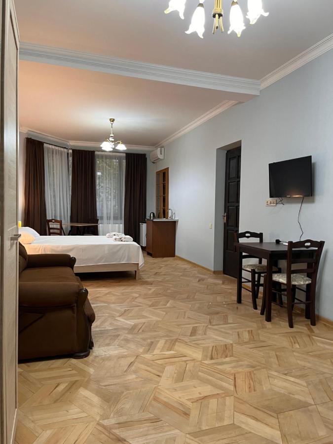 Vera City Center Apartment Tiflis Exterior foto
