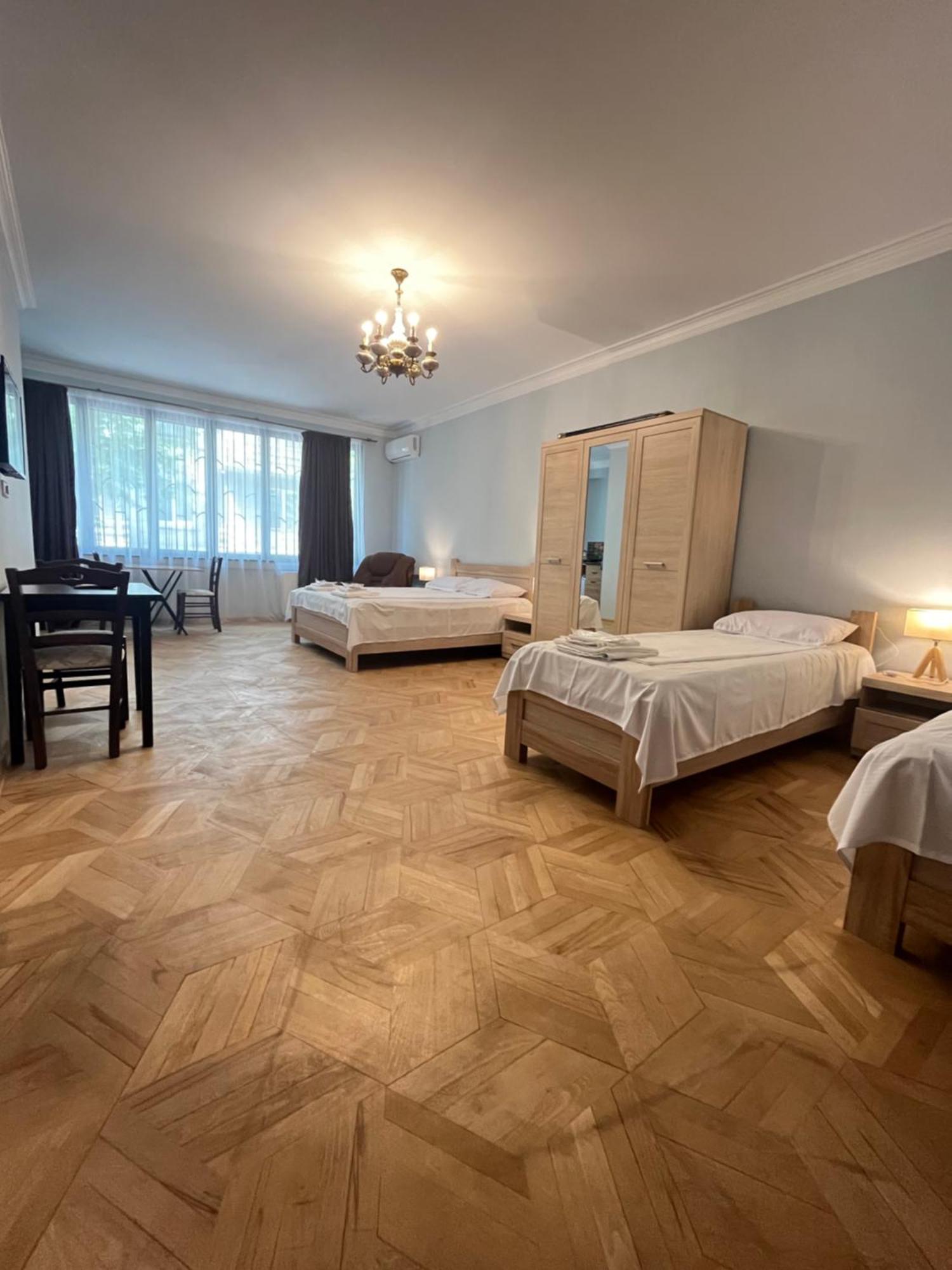 Vera City Center Apartment Tiflis Exterior foto